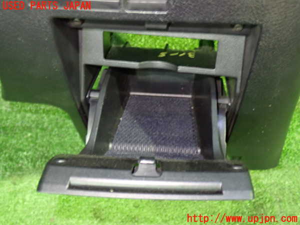 1UPJ-9231157843]ヴェルファイアハイブリッド(AYH30W)小物入れ3 中古_2