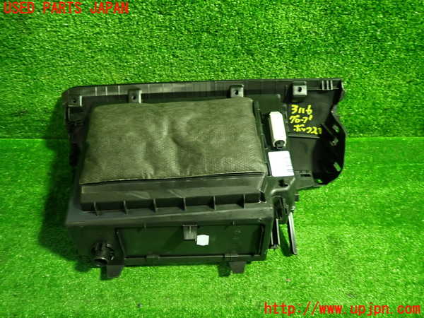 1UPJ-9231167516]BMW X2(YK20 F39)グローブボックス1 中古_3