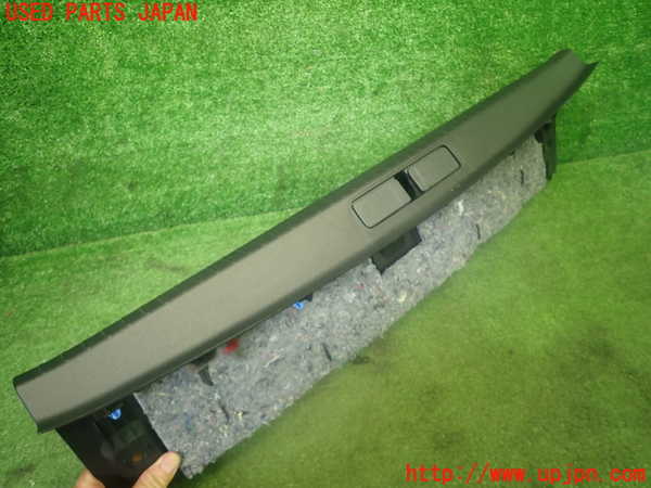 1UPJ-9231177771]プジョー・208(P21HN05)ラゲッジトレイ1 中古_4