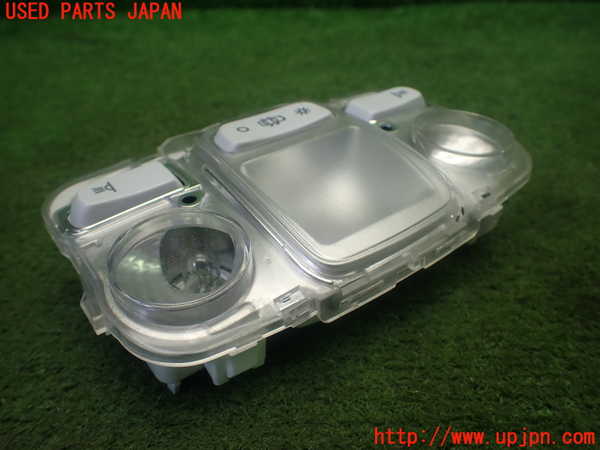 1UPJ-9231176411]プジョー・208(P21HN05)ルームランプ1 中古_4