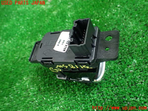 1UPJ-9231186308]ルノー・キャプチャー(HJBH5H)スイッチ3(電動パーキング オートホールド) 中古_2