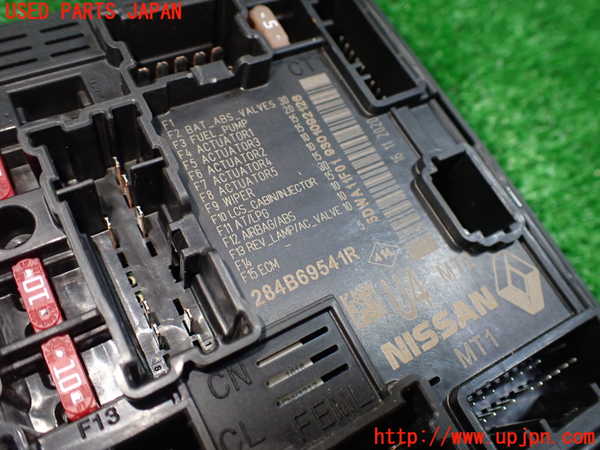 1UPJ-9231186741]ルノー・キャプチャー(HJBH5H)ヒューズボックス1 中古_3