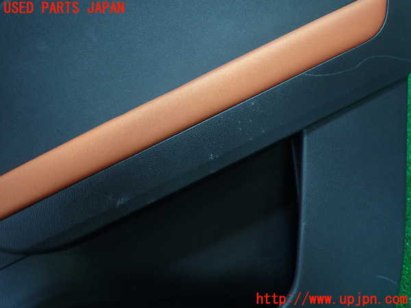 1UPJ-9231181294]ルノー・キャプチャー(HJBH5H)右後ドア内張り 中古_3