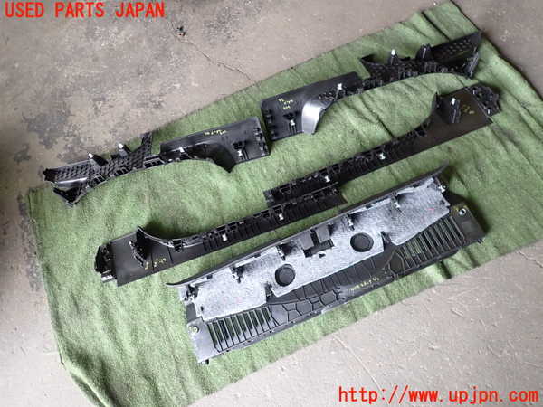 1UPJ-9231187740]ルノー・キャプチャー(HJBH5H)スカッフプレート 中古_5