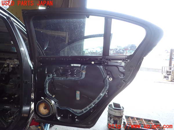 1UPJ-9231191290]レジェンド ハイブリッド(KC2)右後ドア 中古 AGC M8L4 43R-010472_4