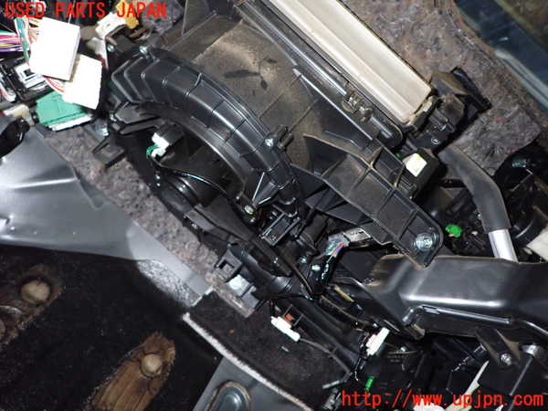 1UPJ-9231196081]レジェンド ハイブリッド(KC2)エバポレーター1 中古_4