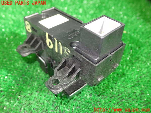 1UPJ-9231196313]レジェンド ハイブリッド(KC2)スイッチ8(電動パーキング ホールド) 中古_2