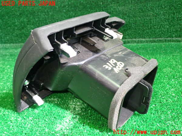 1UPJ-9231197526]レジェンド ハイブリッド(KC2)エアコン吹き出し口1 中古_2