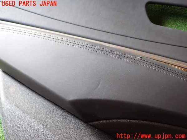 1UPJ-9231191324]レジェンド ハイブリッド(KC2)左後ドア内張り 中古_3