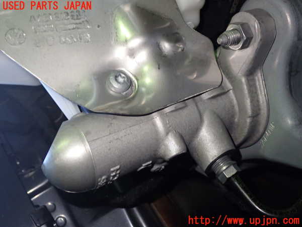 1UPJ-9231204050]VW ゴルフ ヴァリアント(CDDXDV)ブレーキマスターシリンダー 中古_2