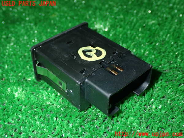 1UPJ-9231206308]VW ゴルフ ヴァリアント(CDDXDV)スイッチ3(タイヤ空気圧 エアバッグONOFF) 中古_3