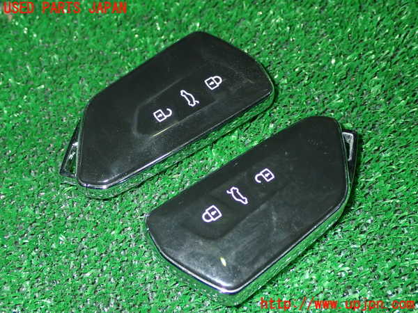 1UPJ-9231206110]VW ゴルフ ヴァリアント(CDDXDV)エンジンコンピューター 中古_4
