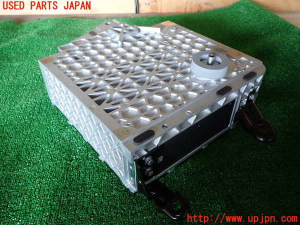 1UPJ-9231206911]VW ゴルフ ヴァリアント(CDDXDV)ハイブリッドバッテリー1 中古_4