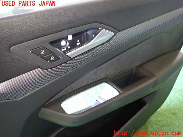 1UPJ-9231201234]VW ゴルフ ヴァリアント(CDDXDV)右前ドア内張り 中古_2