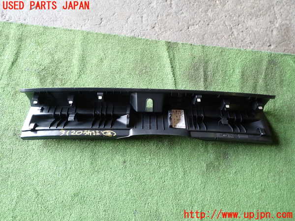 1UPJ-9231207772]VW ゴルフ ヴァリアント(CDDXDV)ラゲッジトレイ2 中古_4