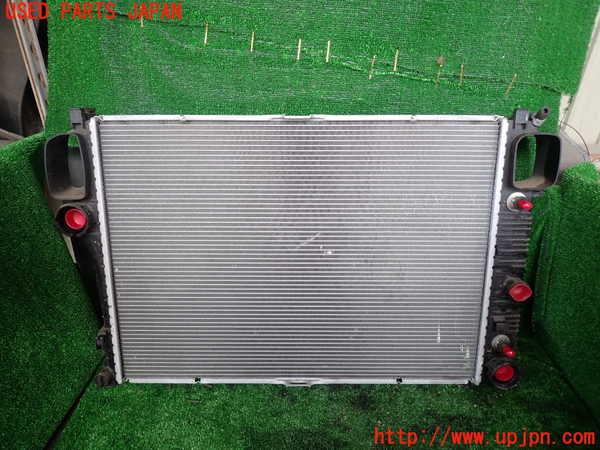1UPJ-9231212321]ベンツ S ハイブリッド W221(221095)ラジエーター1(メイン) 中古_2