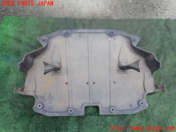 1UPJ-9231212170]ベンツ S ハイブリッド W221(221095)エンジンアンダーカバー 中古_2