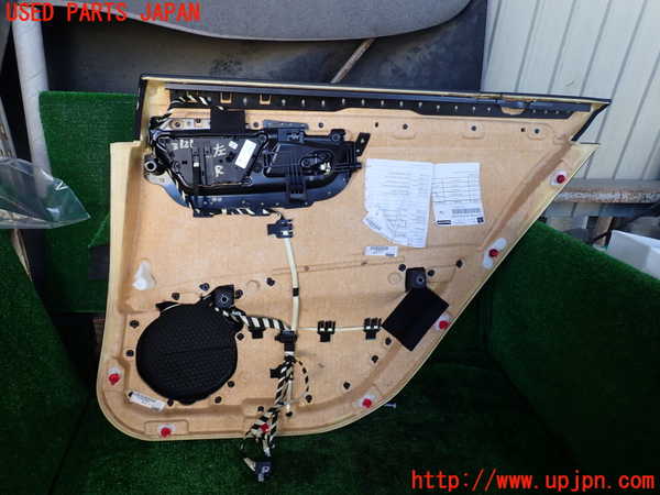 1UPJ-9231211324]ベンツ S ハイブリッド W221(221095)左後ドア内張り 中古_4
