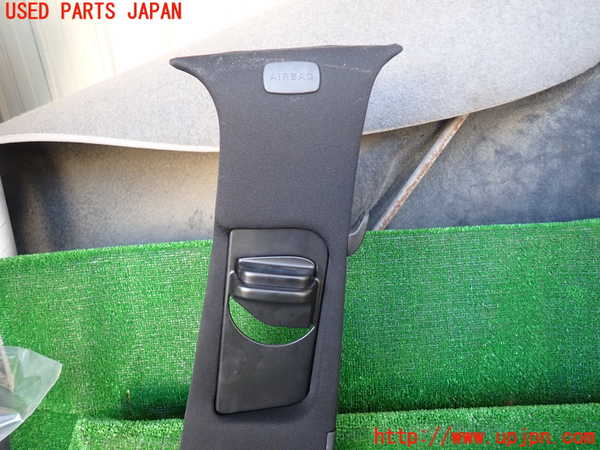 1UPJ-9231217665]ベンツ S ハイブリッド W221(221095)右センターピラートリム 中古_2