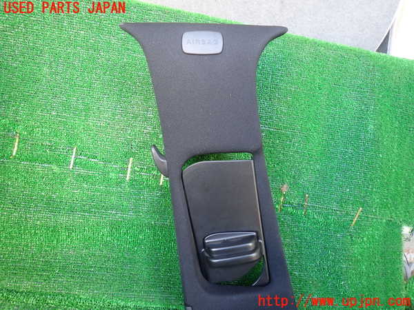 1UPJ-9231217670]ベンツ S ハイブリッド W221(221095)左センターピラートリム 中古_2