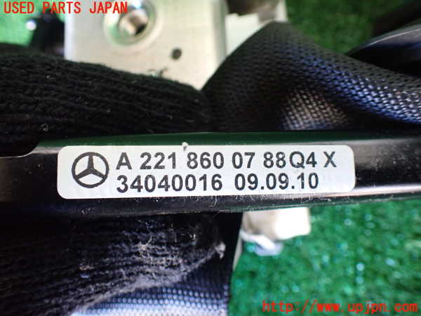 1UPJ-9231217045]ベンツ S ハイブリッド W221(221095)運転席シートベルト 中古_3