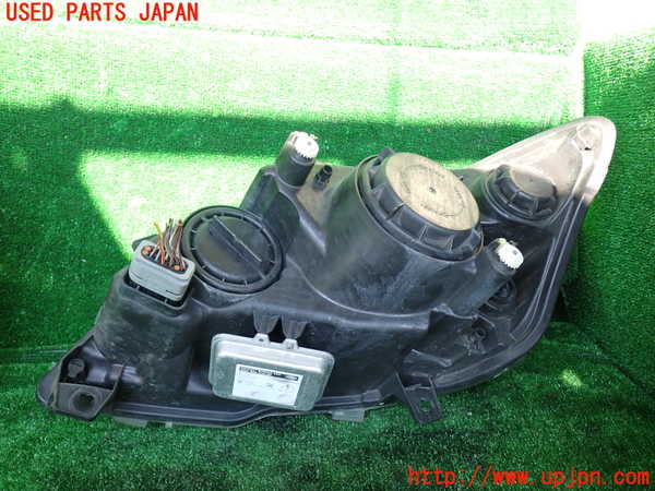 1UPJ-9231221130]ベンツ V350 W639(639350)右ヘッドライト HID 中古_3
