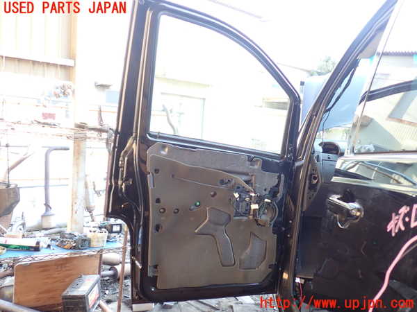 1UPJ-9231221260]ベンツ V350 W639(639350)左前ドア 中古 SAINT-GOBAIN SEKURIT M75 43R-000016_4