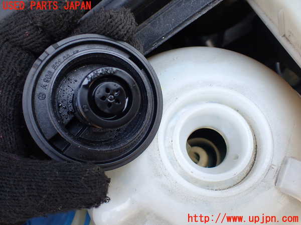 1UPJ-9231222410]ベンツ V350 W639(639350)ラジエータータンク 中古_2