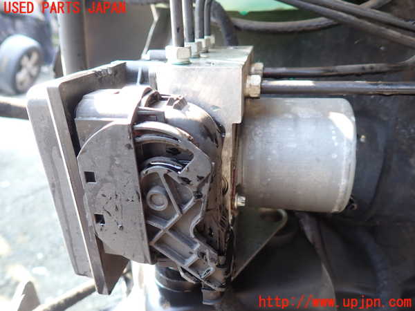 1UPJ-9231224040]ベンツ V350 W639(639350)ABSアクチュエーター 中古_2