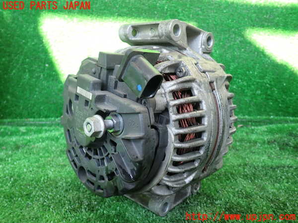 1UPJ-9231226015]ベンツ V350 W639(639350)オルタネーター(ダイナモ) 中古_2