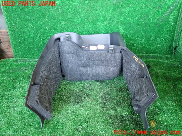 1UPJ-9231227549]ベンツ V350 W639(639350)コンソール 中古_3