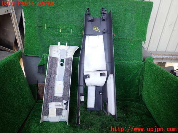1UPJ-9231227670]ベンツ V350 W639(639350)左センターピラートリム 中古_2