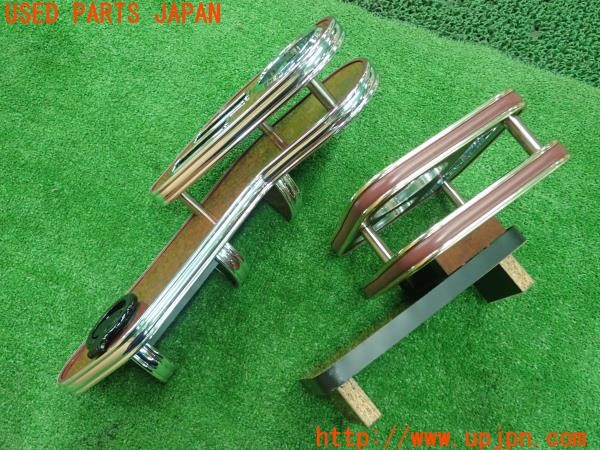 3UPJ=9231230631]ハイエースワゴン リビングサルーンEX(KZH100G)One Creation？ 木目調 ドリンクホルダー センター/サイドテーブル 中古_3