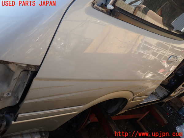 1UPJ-9231231260]ハイエースワゴン100系(KZH100G)左前ドア M2T4 中古_3