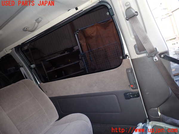 1UPJ-9231231320]ハイエースワゴン100系(KZH100G)左後ドア M3A55 中古_4