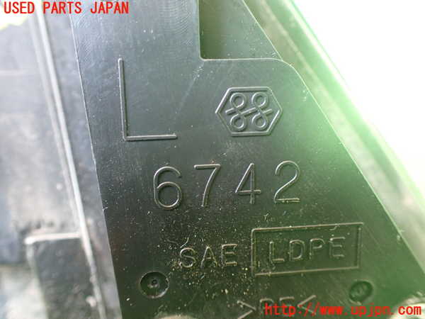 1UPJ-9231231212]ハイエースワゴン100系(KZH100G)左ドアミラー 中古_4