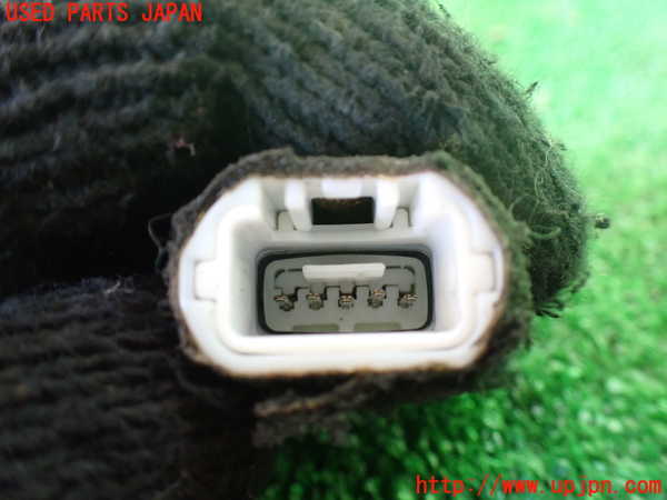 1UPJ-9231231212]ハイエースワゴン100系(KZH100G)左ドアミラー 中古_5