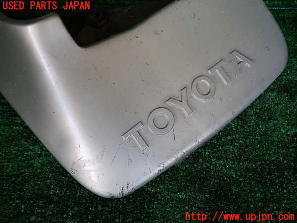 1UPJ-9231231456]ハイエースワゴン100系(KZH100G)左リアマッドガード(泥除け) 中古_3