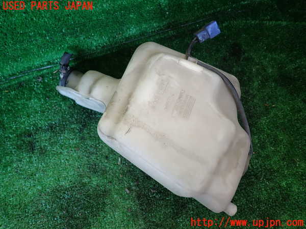 1UPJ-9231232410]ハイエースワゴン100系(KZH100G)ラジエータータンク 中古_2