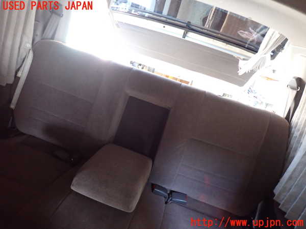 1UPJ-9231237210]ハイエースワゴン100系(KZH100G)3列目シート 中古_2