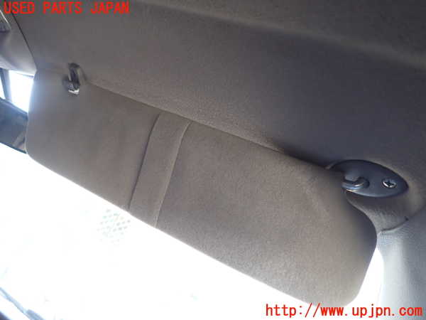 1UPJ-9231237625]ハイエースワゴン100系(KZH100G)室内サンバイザー右側 中古_2