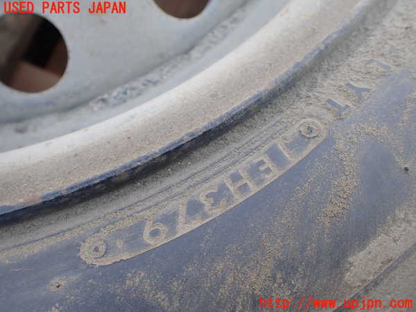 1UPJ-9231239601]ハイエースワゴン100系(KZH100G)スペアタイヤ1 中古_2