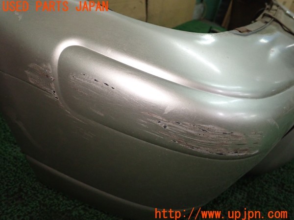 3UPJ=9231240048]いすゞ ビッグホーン(UBS73GW)中期 純正 フロントバンパー シールド付き 中古_3