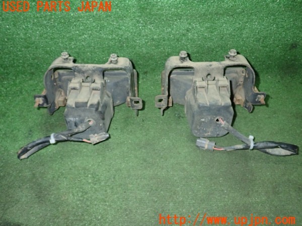 3UPJ=9231240512]いすゞ ビッグホーン(UBS73GW)中期 純正 STANLEY スタンレー フォグランプ② 12V55W-H3 R HB02/L HB13 中古_2