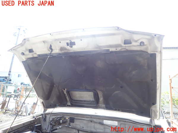 1UPJ-9231241060]ビッグホーン(UBS73GW)ボンネットフード 中古_4