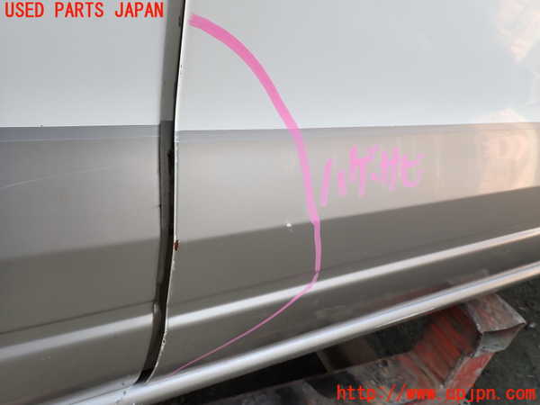 1UPJ-9231241230]ビッグホーン(UBS73GW)右前ドア M284 中古_3