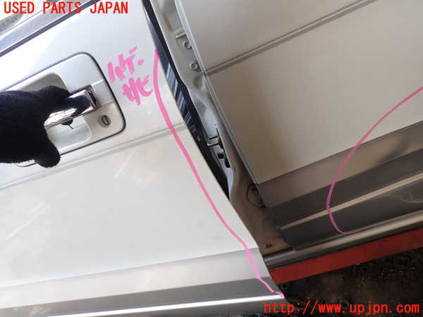 1UPJ-9231241260]ビッグホーン(UBS73GW)左前ドア M284 中古_2