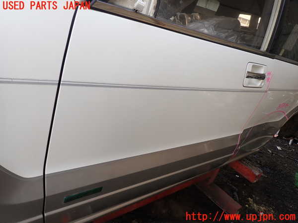 1UPJ-9231241260]ビッグホーン(UBS73GW)左前ドア M284 中古_3