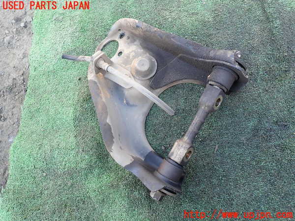 1UPJ-9231245126]ビッグホーン(UBS73GW)右フロントアッパーアーム1 中古_2