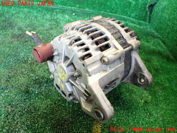 1UPJ-9231246015]ビッグホーン(UBS73GW)オルタネーター(ダイナモ) 中古_2